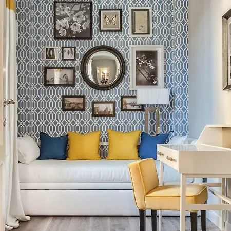 Dimore D'oro Apartment *