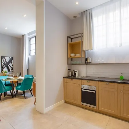 Dimore D'oro Apartment *